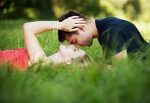 Are you Ready For A Live-In Relationship? Pros, Cons and Compatibility Test! Live-in relationship